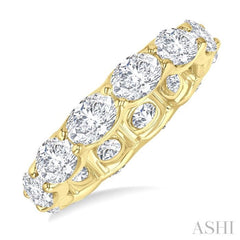 3 3/4 Ctw East-West Set Oval Cut Diamond Eternity Wedding Band in 14K Yellow Gold