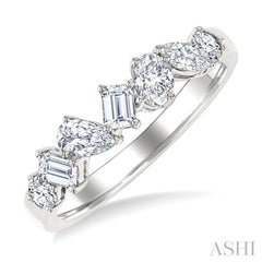 3/4 Ctw Mixed Cut Diamond Fashion Band in 14K White Gold