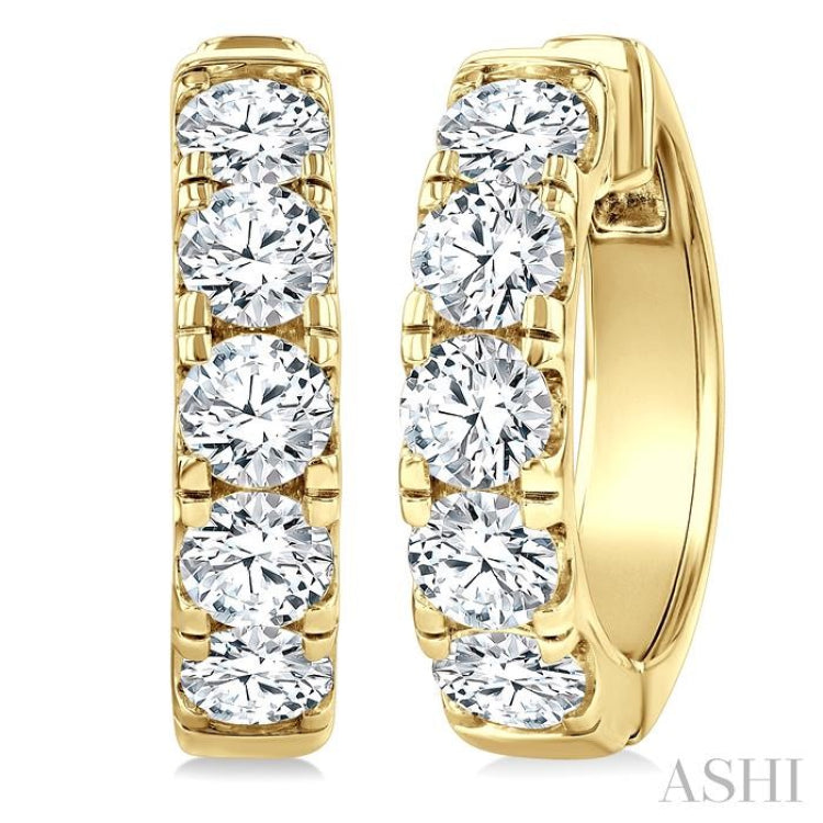 4 Ctw Round Cut Diamond Hoop Earrings in 14K Yellow gold
