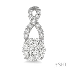 1/2 Ctw Lovebright Round Cut Diamond Earrings in 14K White Gold