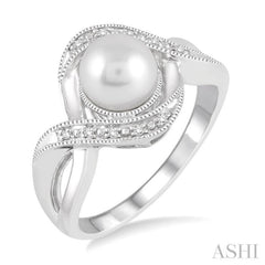 7X7 MM Round Shape Cultured Pearl and 1/20 Ctw Round Cut Diamond Ring in Sterling Silver