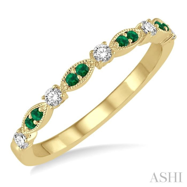 1.35 MM Emerald and 1/6 Ctw Round Cut Diamond Precious Stone Wedding Band in 14K Yellow Gold