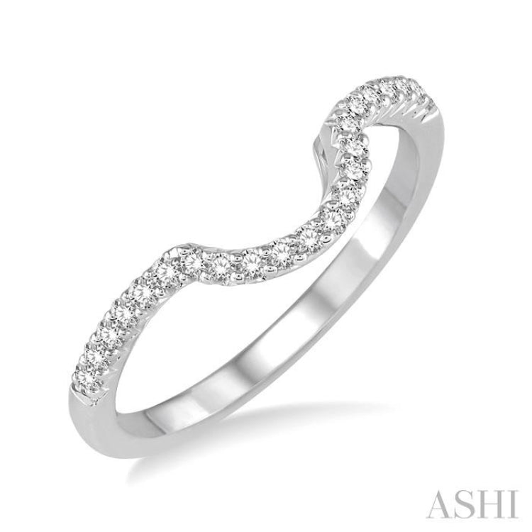 1/8 Ctw Curved Center Round Cut Diamond Wedding Band in 14K White Gold