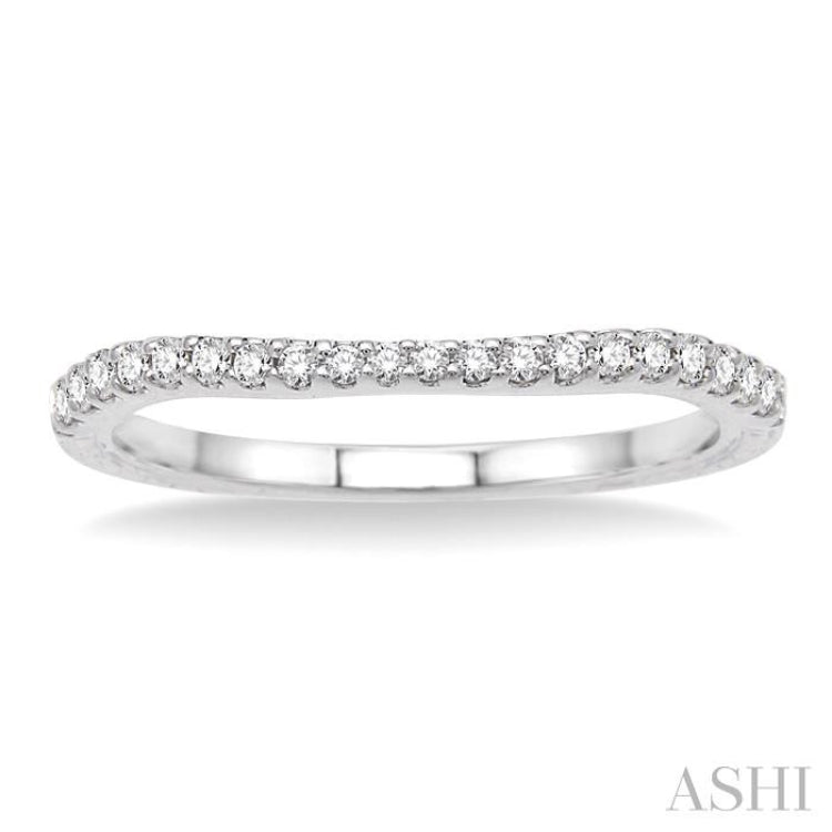 1/5 Ctw Round Cut Diamond Wedding Band in 14K White Gold