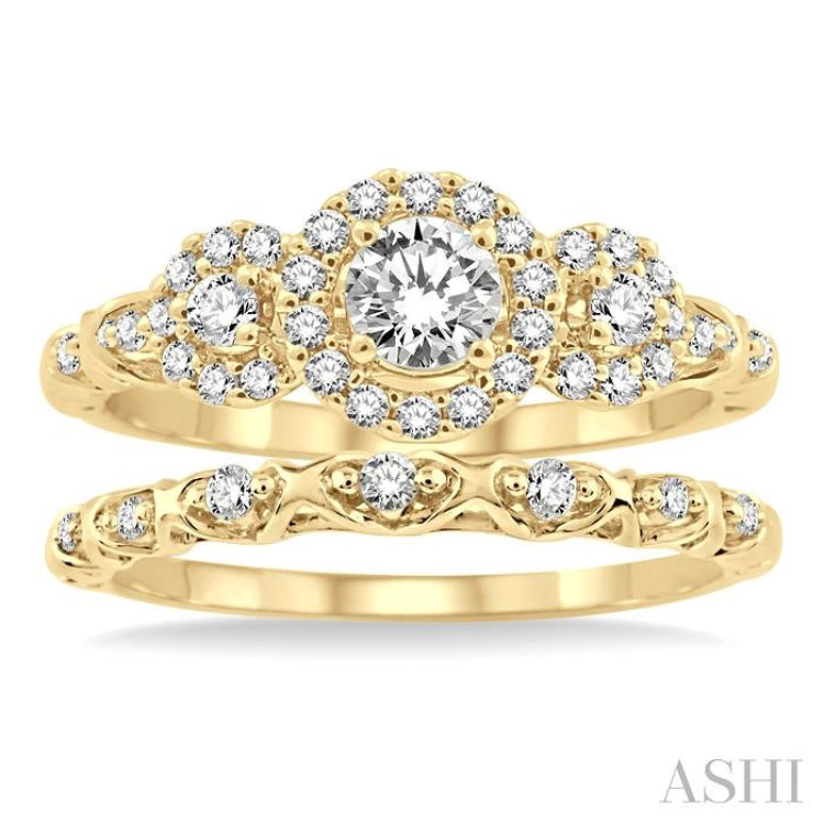 1/2 Ctw Diamond Wedding Set with 1/2 Ctw Round Cut Engagement Ring and 1/20 Ctw Wedding Band in 14K Yellow Gold