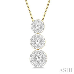 1/2 Ctw Lovebright 3 stone Essential Round Cut Diamond Pendant with Chain in 14K Yellow and White Gold