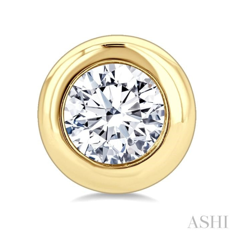1/5 Ctw Bezel Set Round Cut Diamond Stud Earrings in 14K Yellow Gold