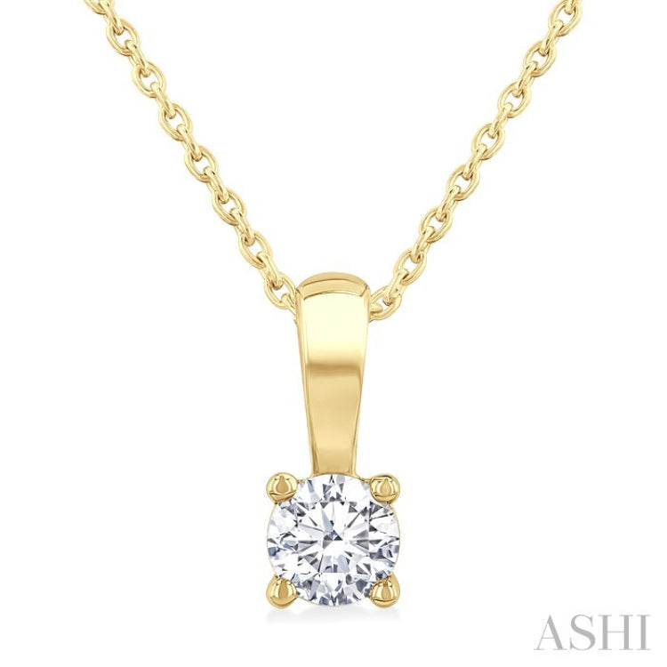 1/4 Ctw Prong Set Round Cut Diamond Solitaire Pendant With Chain in 14K Yellow Gold