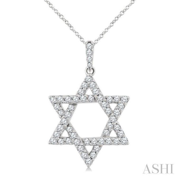 1/2 Ctw Star Of David Round Cut Diamond Fashion Pendant With Chain in 14K White Gold