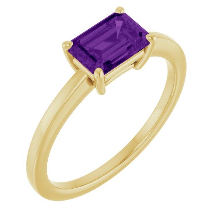 14K Yellow Gold Natural Amethyst Solitaire Ring
