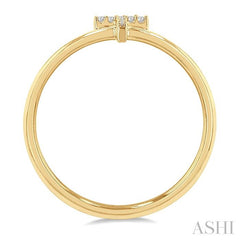 1/20 Ctw Initial 'T' Round Cut Diamond Fashion Ring in 10K Yellow Gold