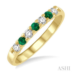 2.3 MM Emerald and 1/5 Ctw Round Cut Diamond Precious Wedding Band in 14K Yellow Gold