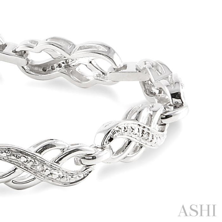 1/20 Ctw Round Cut Diamond Bracelet in Sterling Silver