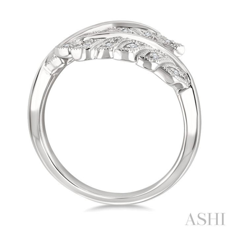 1/10 Ctw Round Cut Diamond Leaf Ring in Sterling Silver