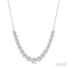 1 Ctw Round Cut Diamond Illusion Necklace in 14K White Gold