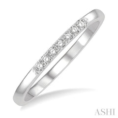 1/10 Ctw Straight Row Center Round Cut Diamond Stackable Fashion Petite Band in 10K White Gold