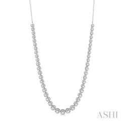 3 Ctw Round Cut Diamond Illusion Necklace in 14K White Gold