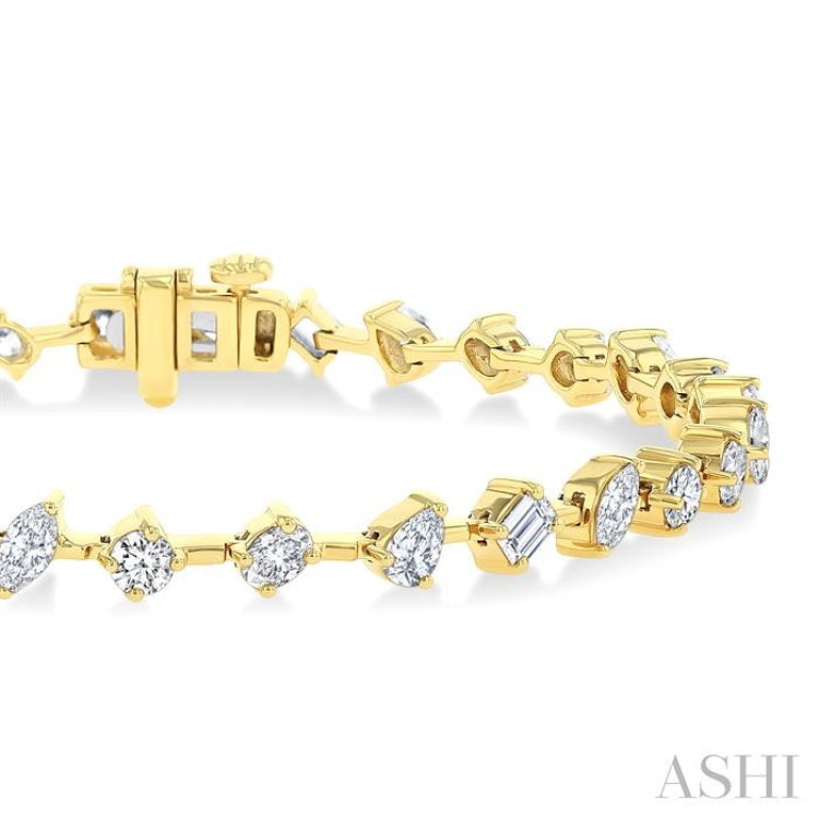 3 1/2 Ctw Mixed Shape Fusion Diamond Fashion Bracelet in 14K Yellow Gold