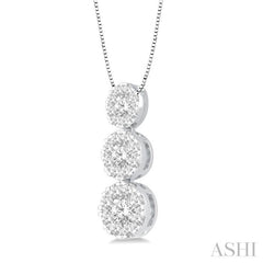 1/3 Ctw Lovebright 3 stone Essential Round Cut Diamond Pendant with Chain in 14K White Gold