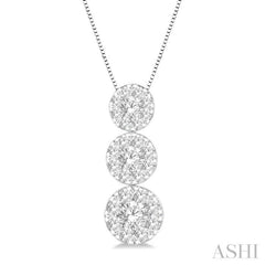 1/4 Ctw Lovebright 3 stone Essential Round Cut Diamond Pendant with Chain in 14K White Gold