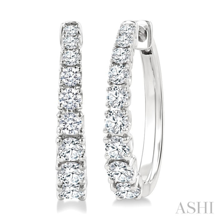 1 Ctw Graduated Round Cut Diamond Fashion Hoop Earrings in 14K White Gold