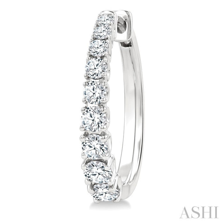 1 Ctw Graduated Round Cut Diamond Fashion Hoop Earrings in 14K White Gold