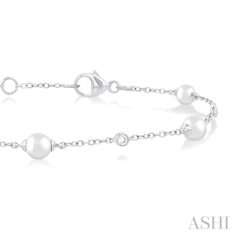4 MM Round Shape Cultured Pearl and 1/20 Ctw Round Cut Diamond Fashion Station Bracelet in 14K White Gold