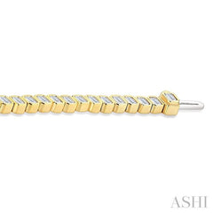 5 1/2 Ctw North-South Bezel Set Emerald Cut Diamond Tennis Bracelet in 14K Yellow Gold