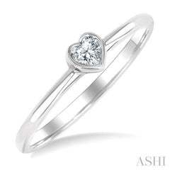 1/6 Ctw Petite Bezel Set Heart Shape Diamond Fashion Ring in 10K White Gold