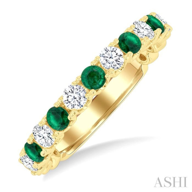 2.6 MM Emerald and 3/8 Ctw Round Cut Diamond Precious Wedding Band in 14K Yellow Gold