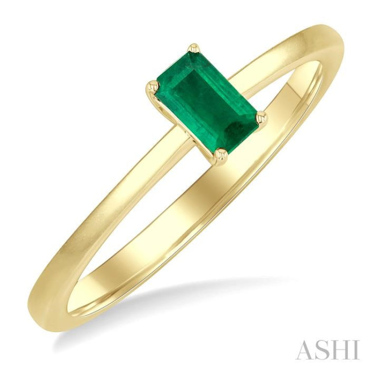 5x3 MM Octagon shape Emerald Precious Solitaire Ring in 14K Yellow Gold