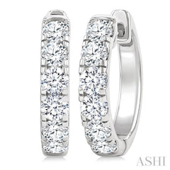 1 Ctw Round Cut Diamond Hoop Earrings in 14K White Gold